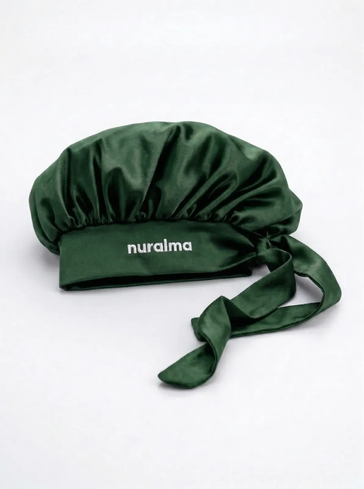 Bonnet en satin